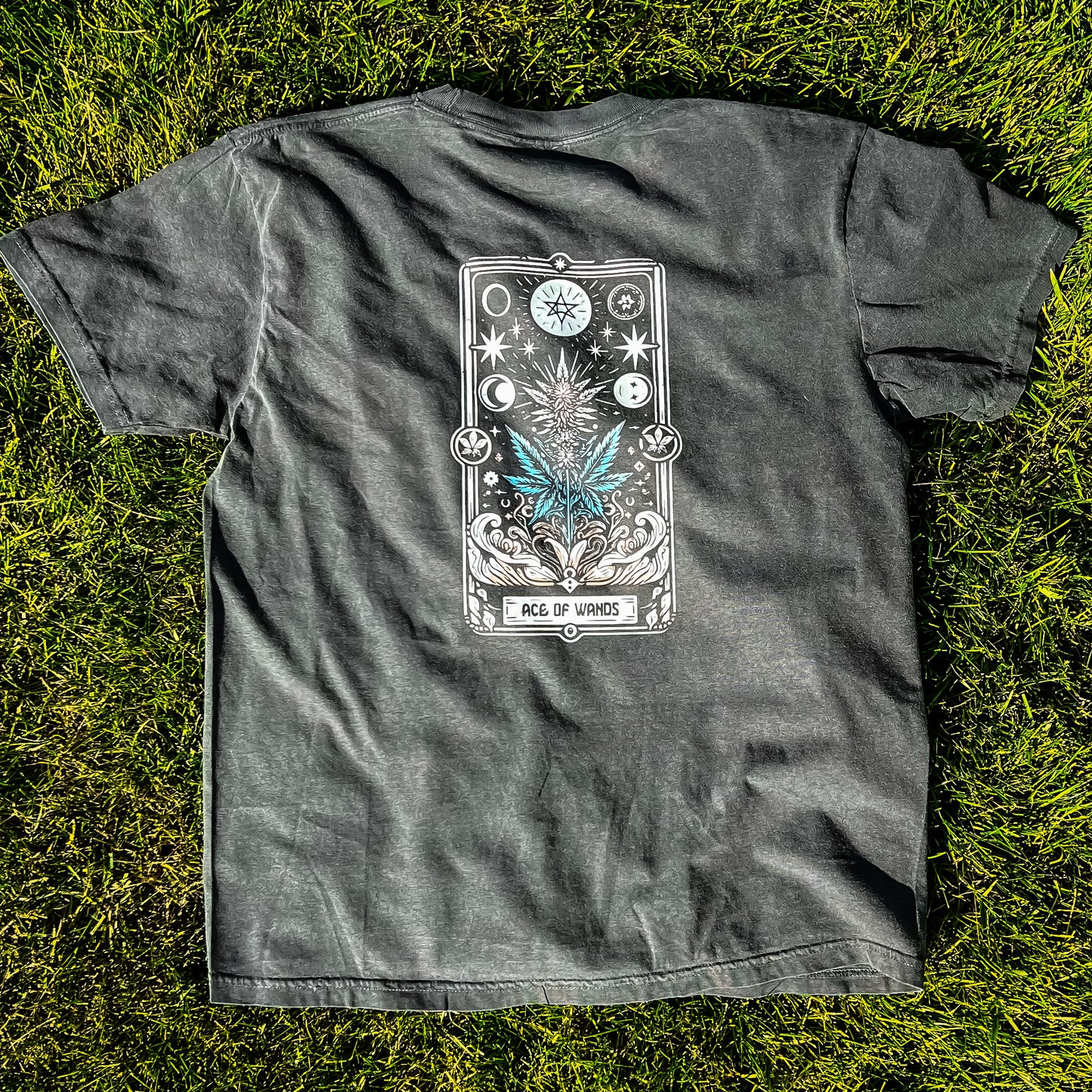 keep going - ace of wands - t-shirt